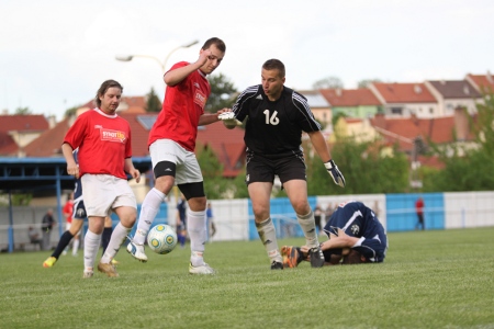 Hluk - Vlčnov 11/12